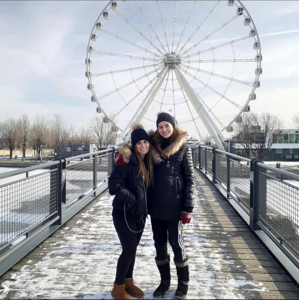 Phoenix Student Life Students in front of grand roue